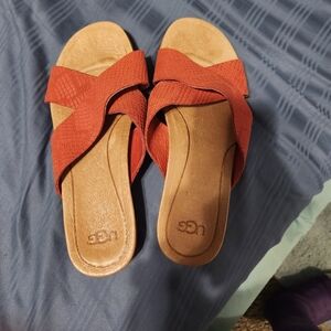New Ugg sandles